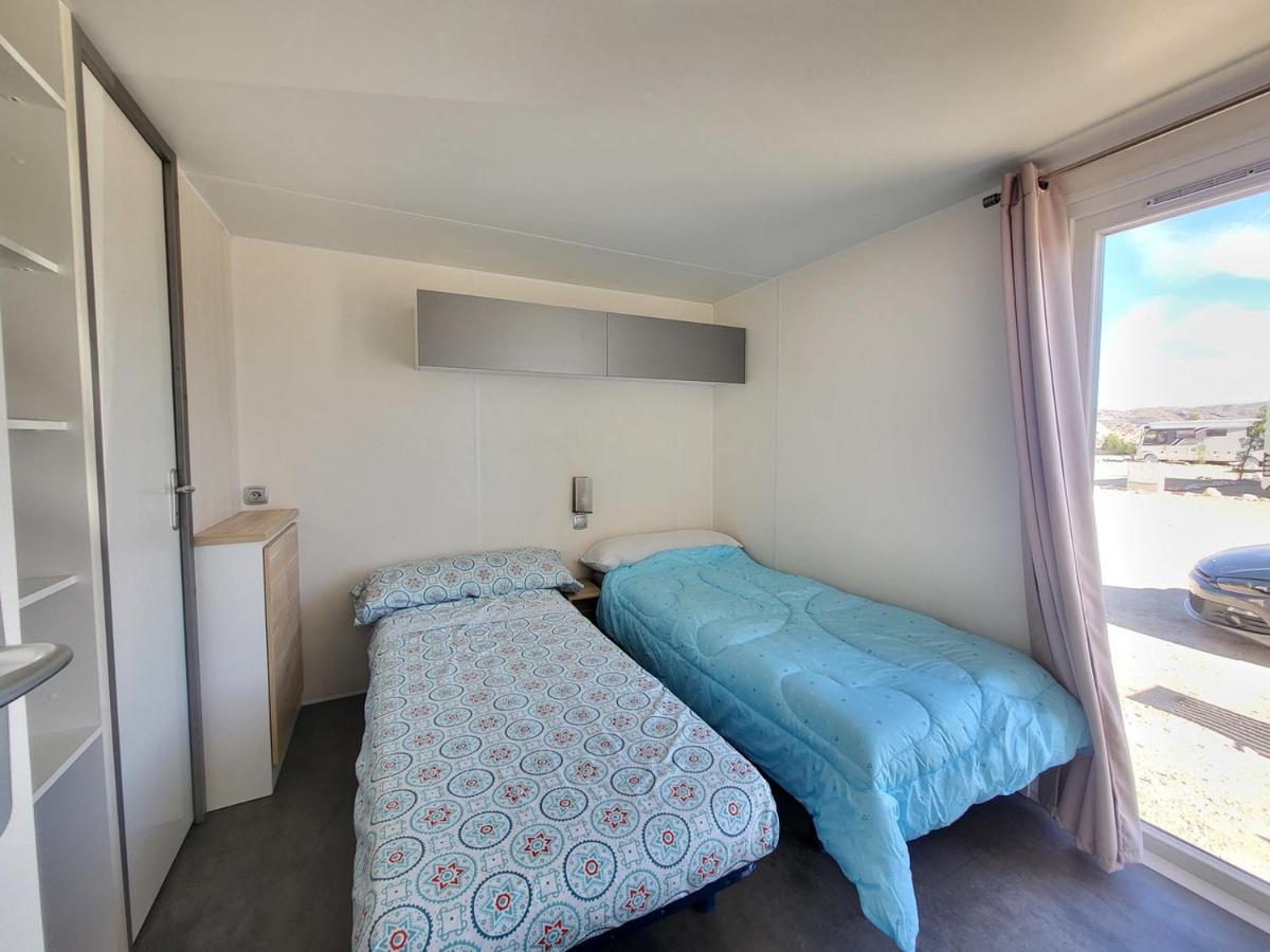 Camping Albox Bagian luar foto
