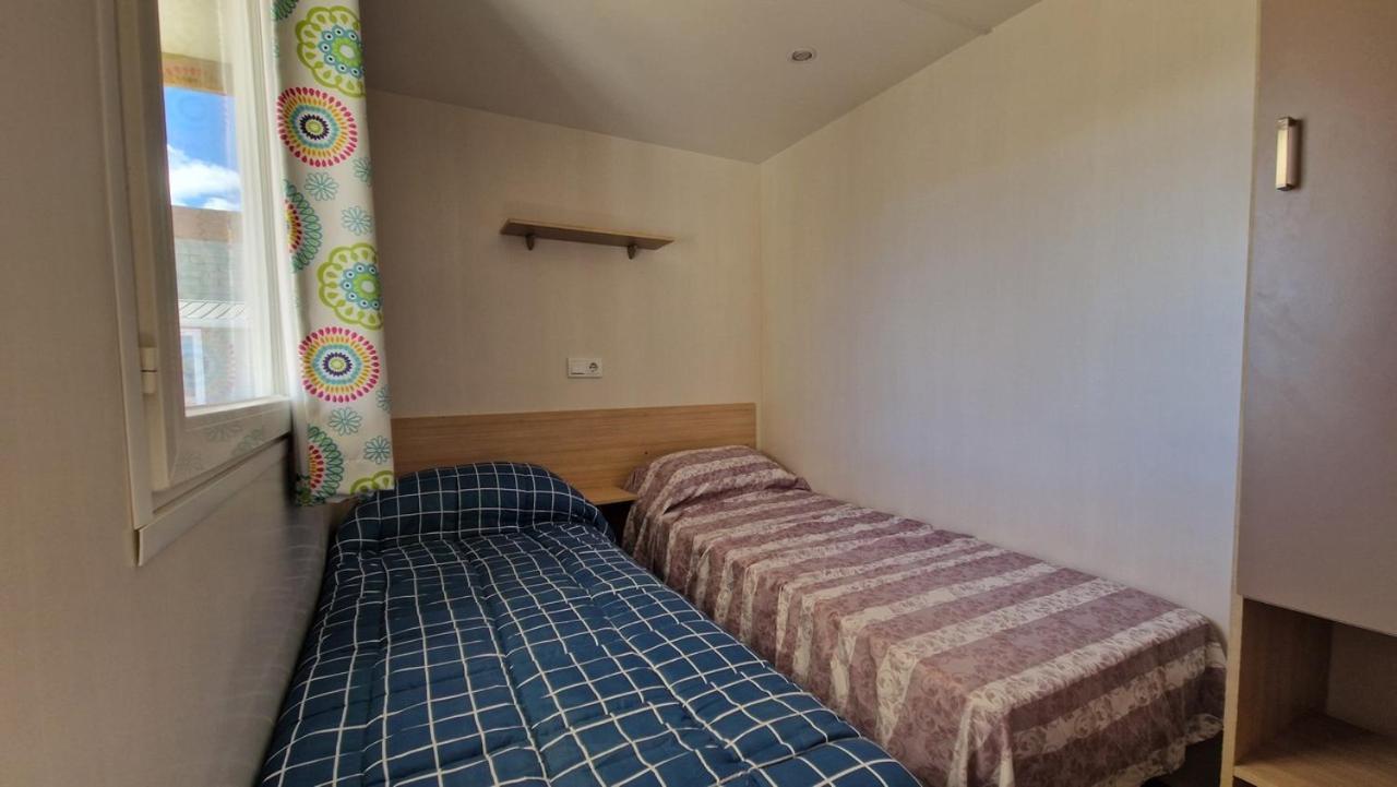 Camping Albox Bagian luar foto