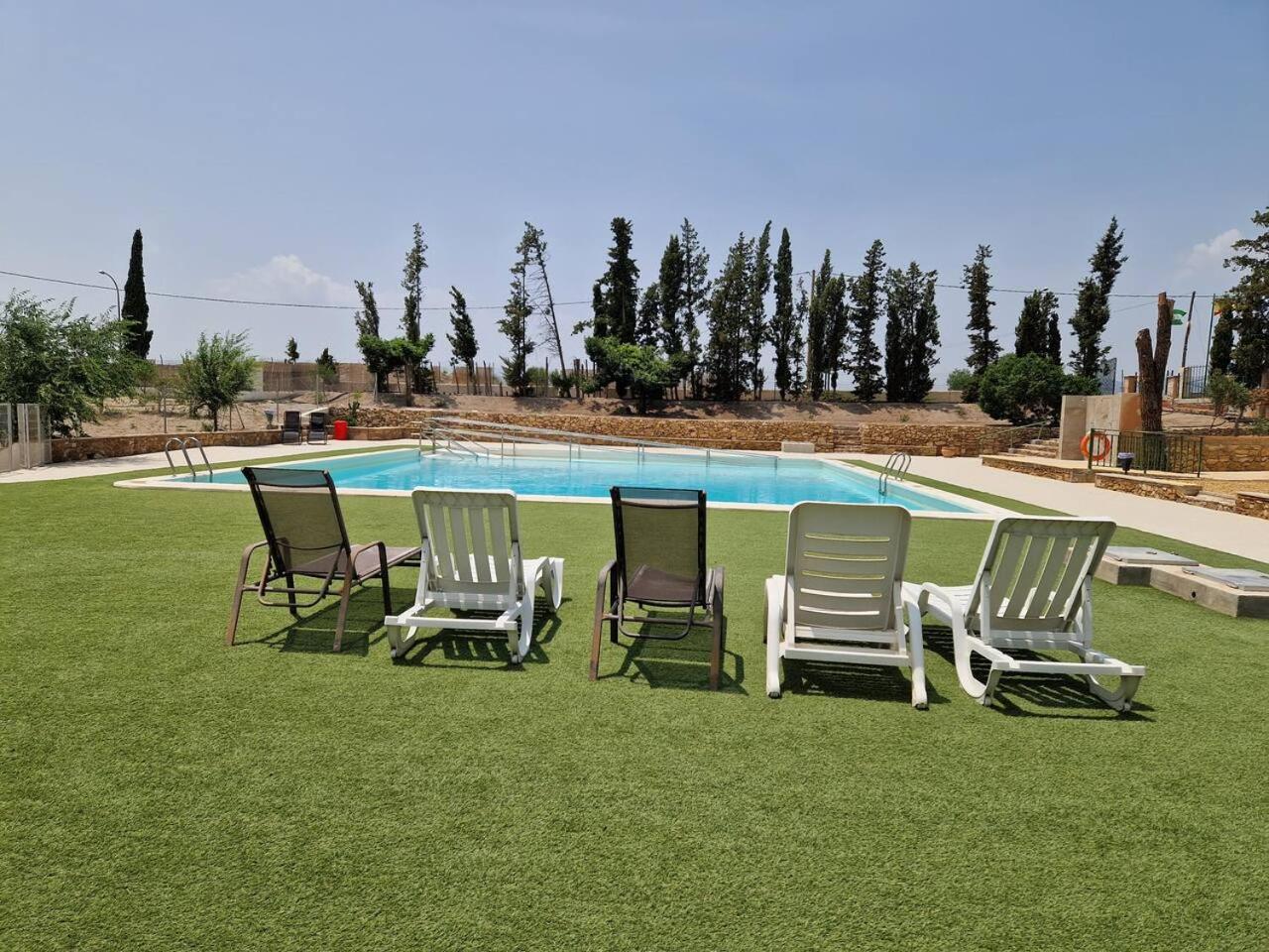 Camping Albox Bagian luar foto