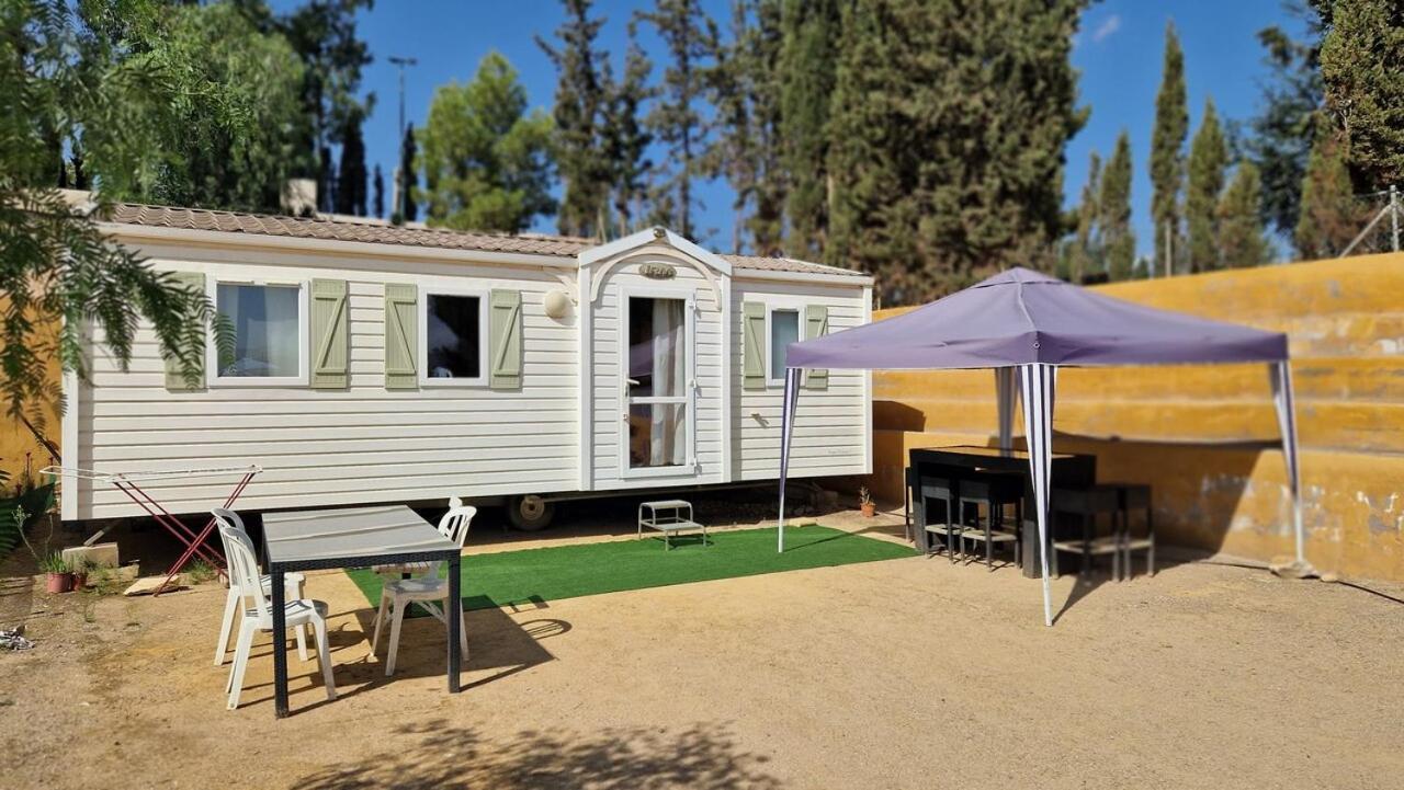 Camping Albox Bagian luar foto