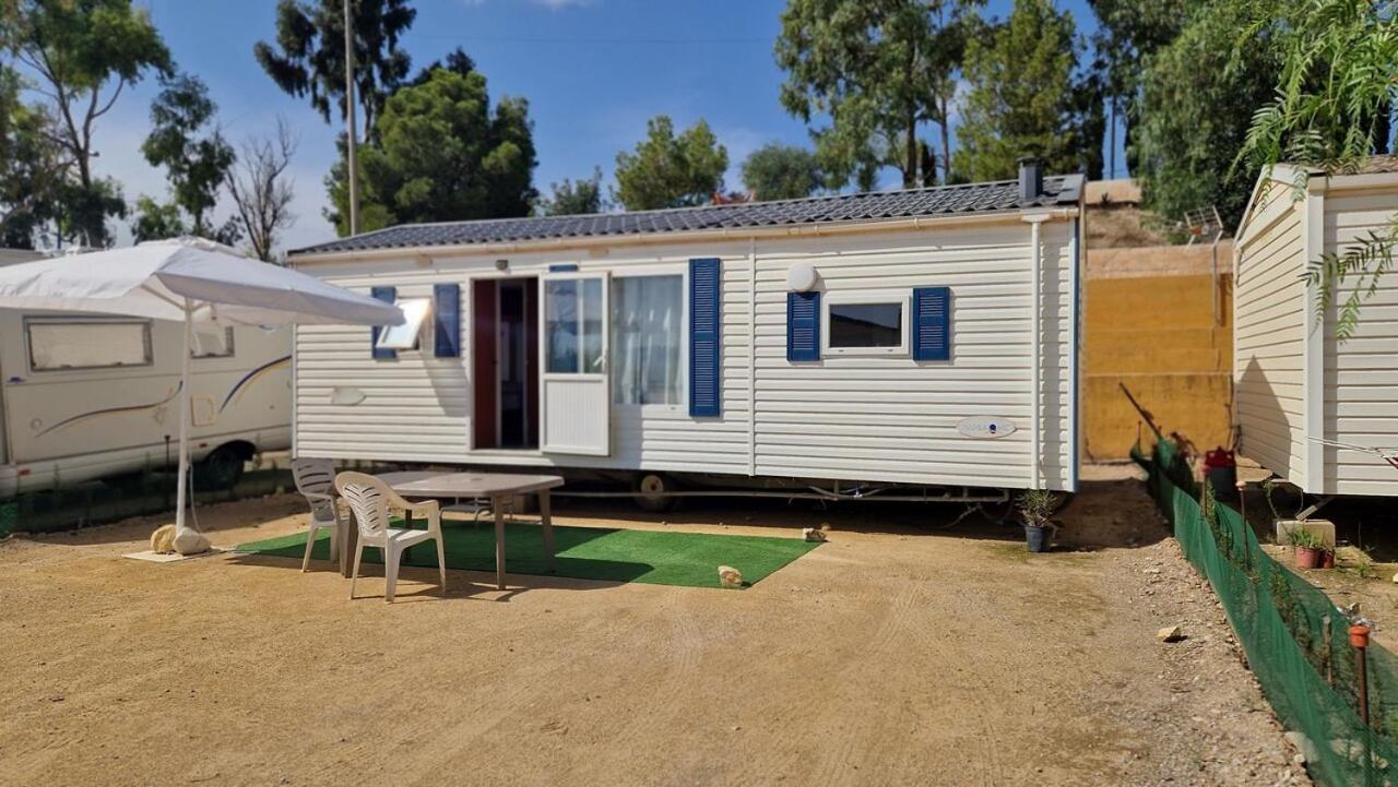 Camping Albox Bagian luar foto