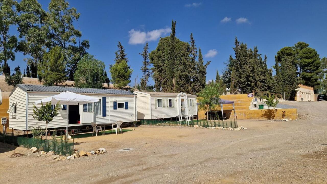 Camping Albox Bagian luar foto