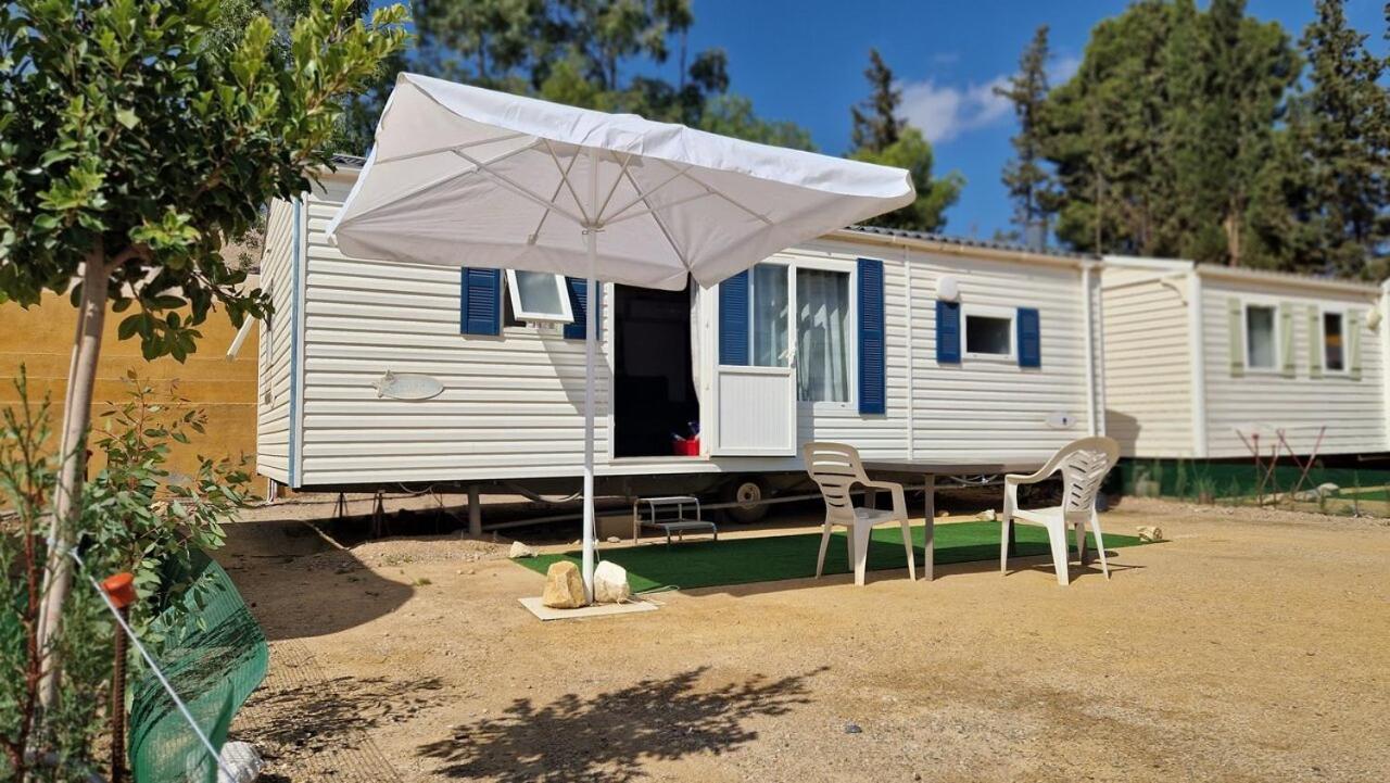 Camping Albox Bagian luar foto